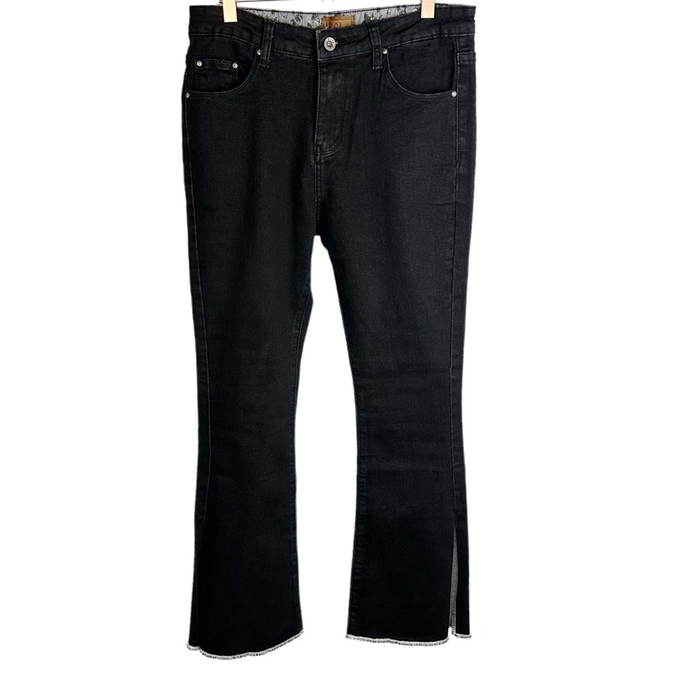 POL Flared Split Hem Dark Wash‎ Jeans